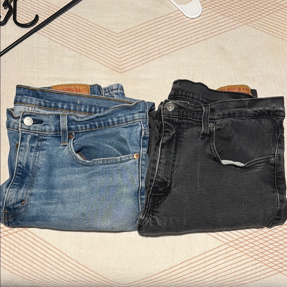 Levi's Men's Blue and Black Jeans